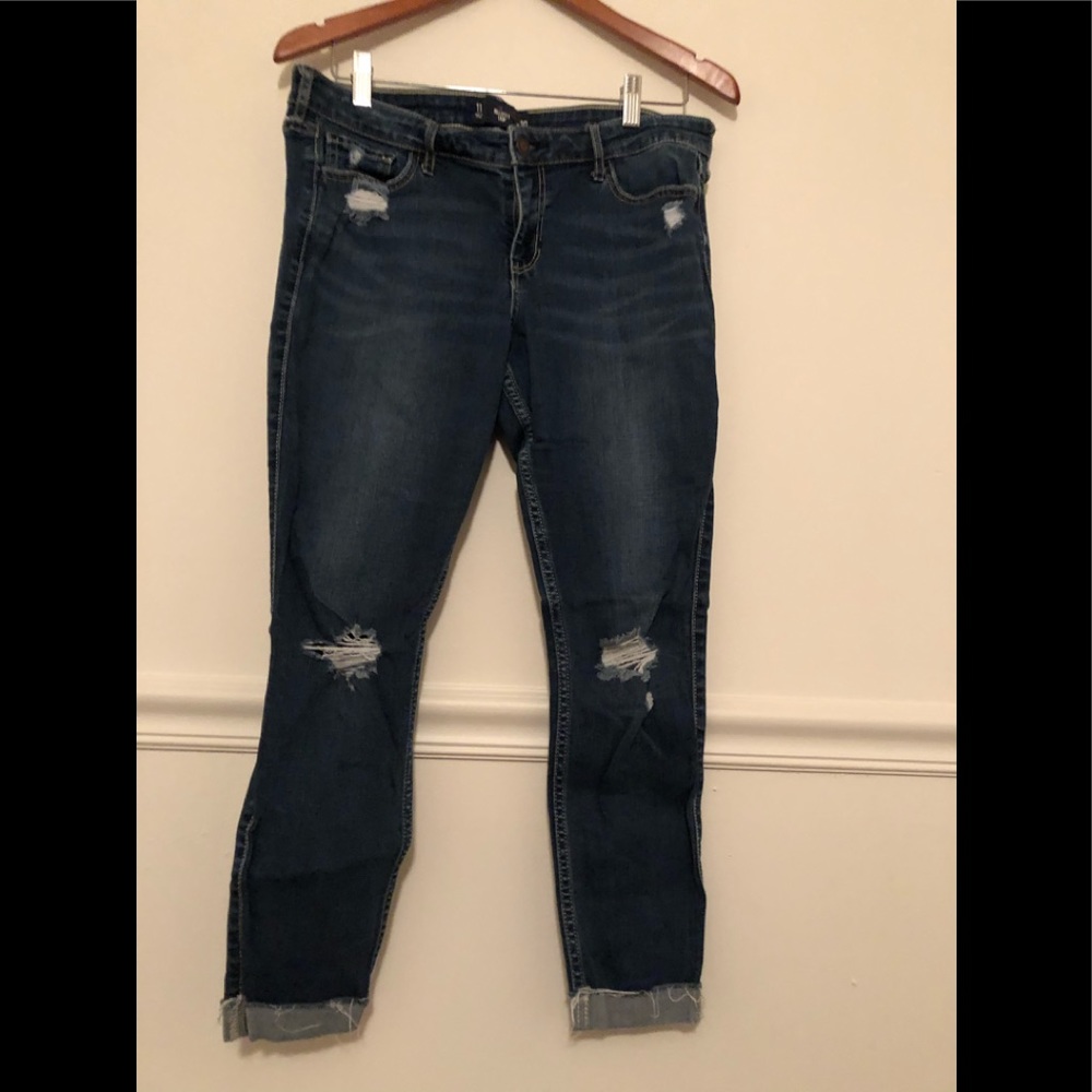 Hollister Cropped Ankle Jeans